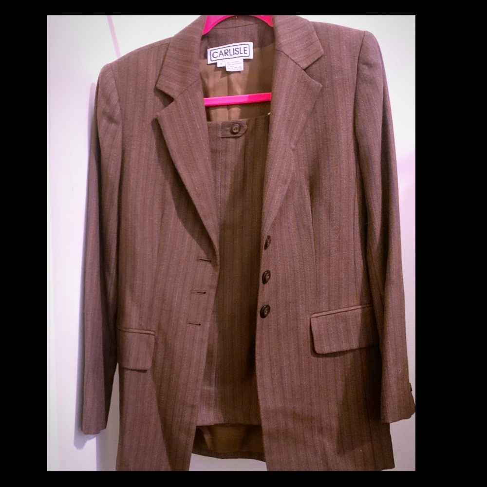 Carlisle Skirt Suit Size 6